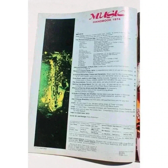 Vintage MUSIC Handbook 1974 Down Beat Music Magazine - Picture 2 of 3